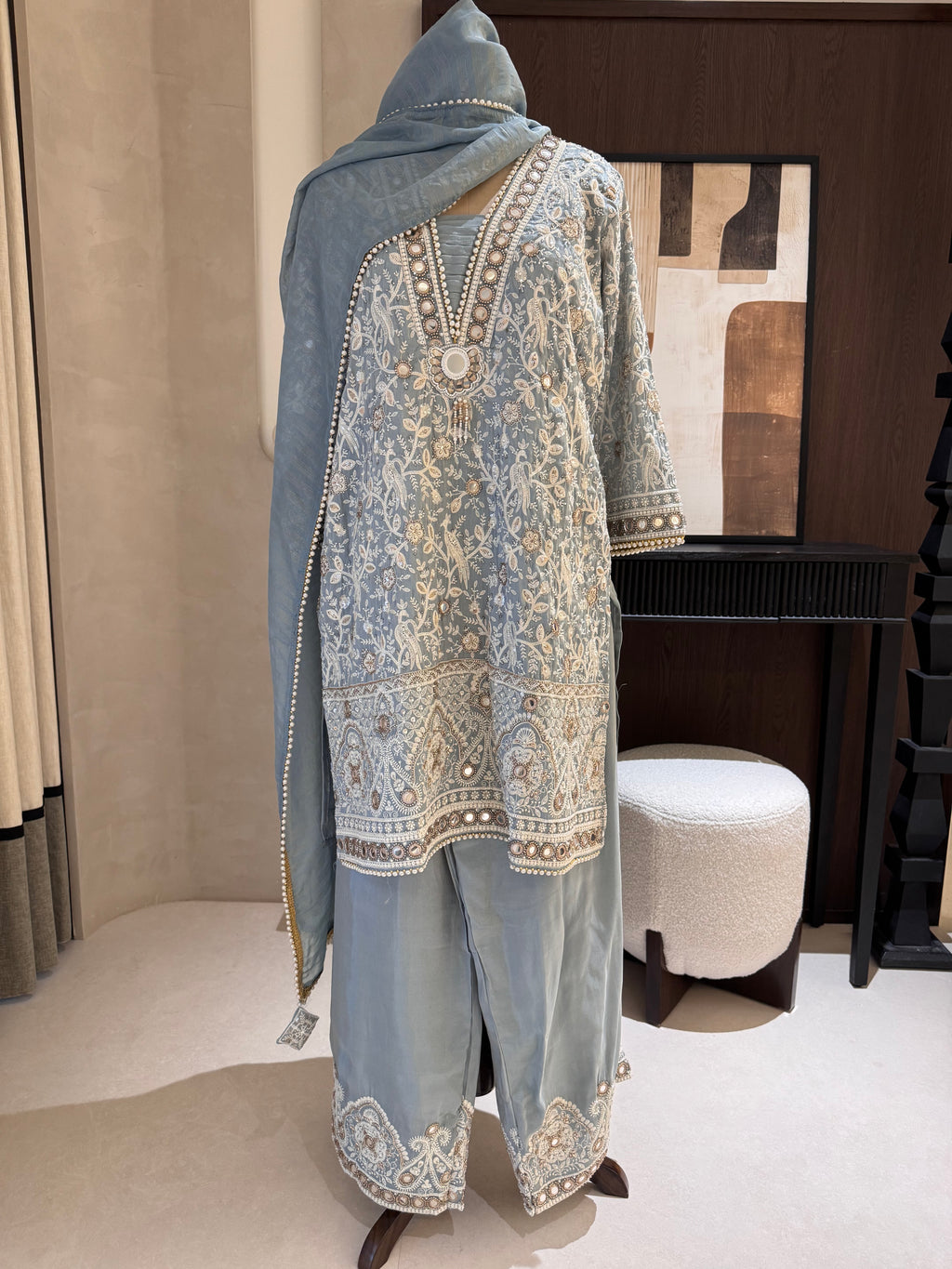 The Awadh Aura — Shimmer Silk Set with Lucknowi Work