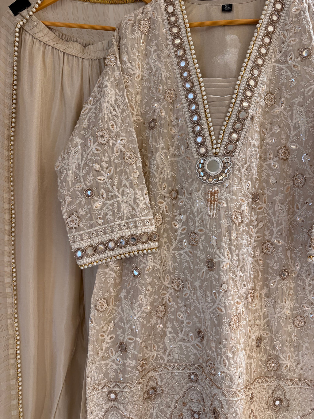 The Awadh Aura — Shimmer Silk Set with Lucknowi Work