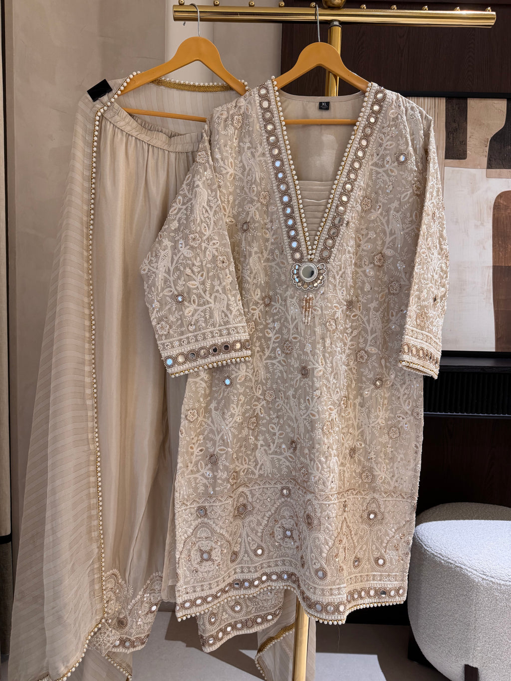 The Awadh Aura — Shimmer Silk Set with Lucknowi Work
