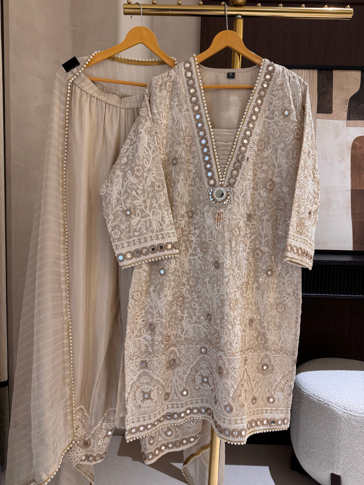 The Awadh Aura — Shimmer Silk Set with Lucknowi Work