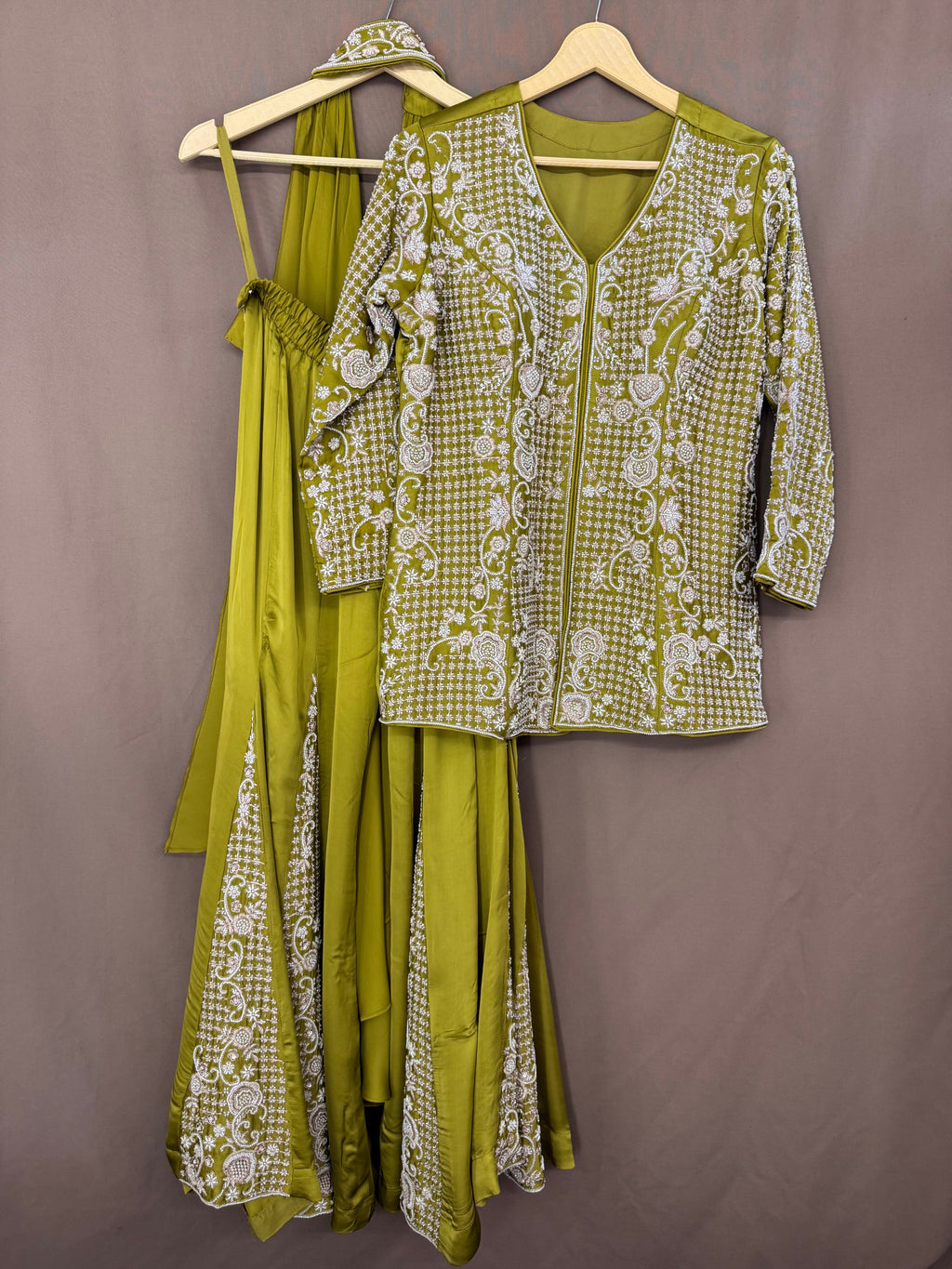 The Beadwork Edit Vol. 05 — Organza Satin Set with Katdana Work