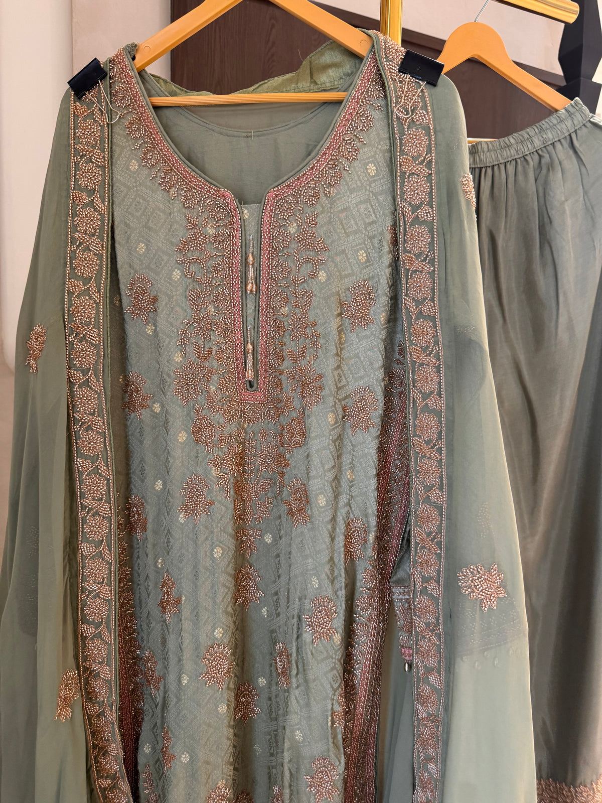 The Barfi Weave — Banarasi Set with Bead Work