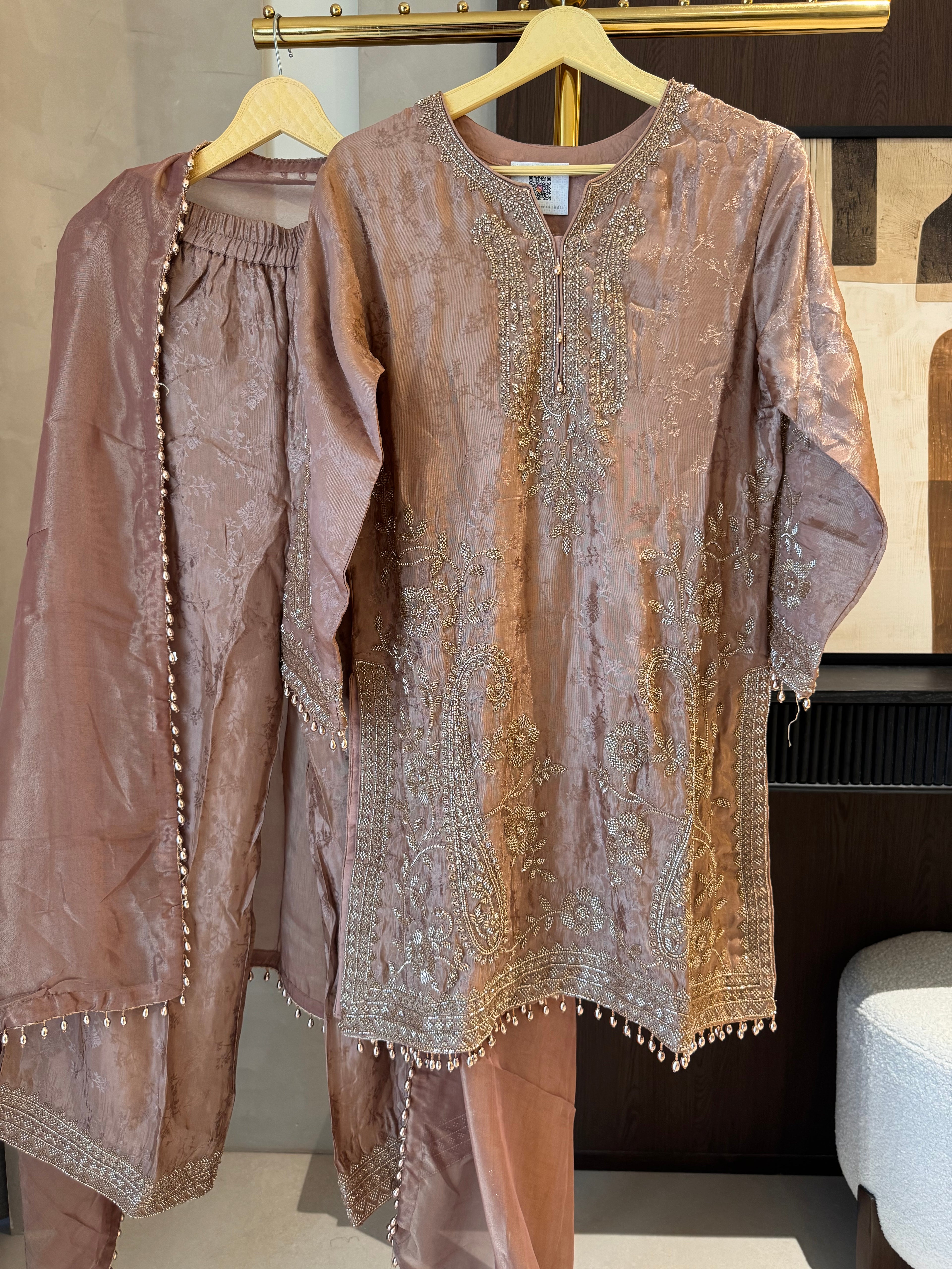 The Aura Muse — Silk Self-Embossed Suit with Organza Dupatta-blush pink 