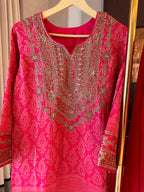 The Rajwada Aura — Banarasi Set with Zardosi Work
