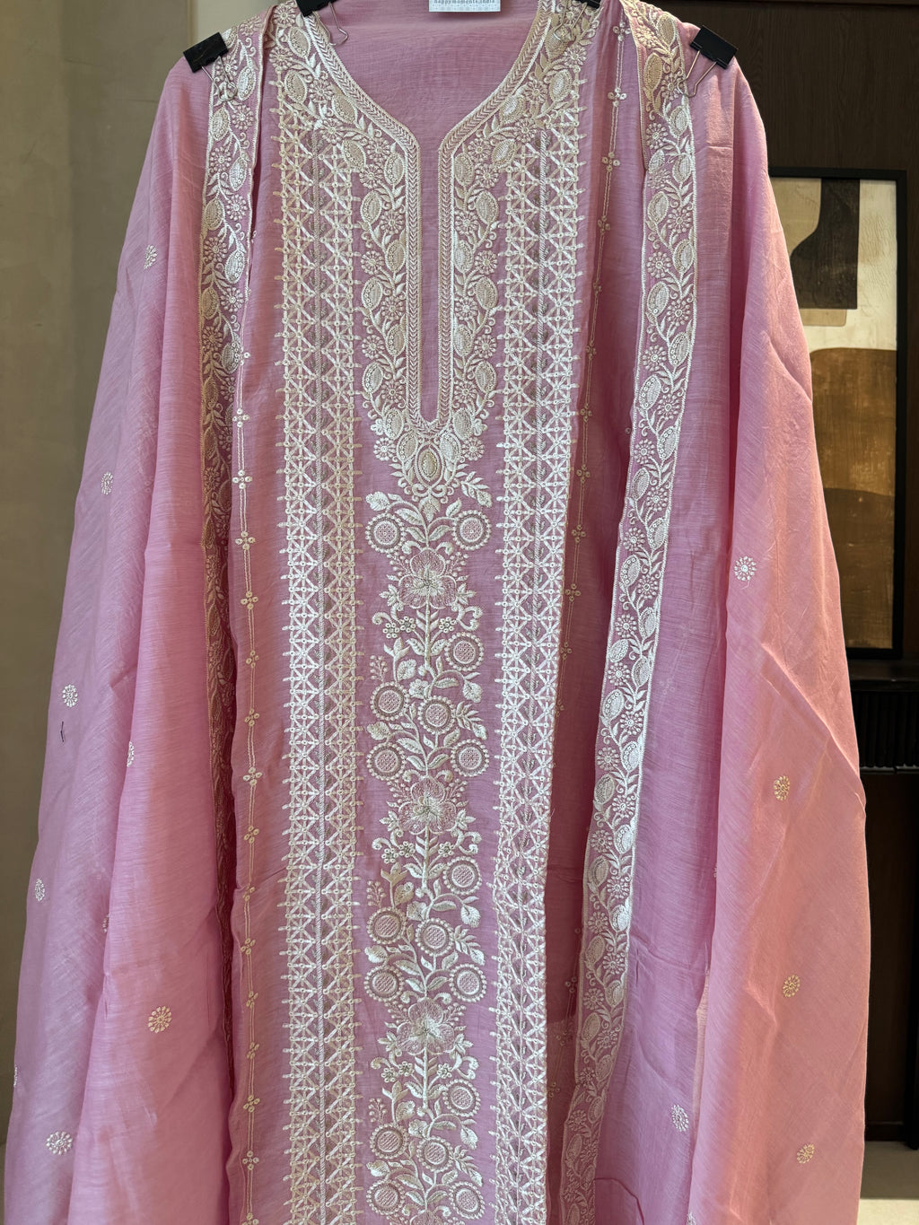 The Sanjh Bloom-pink front close up 