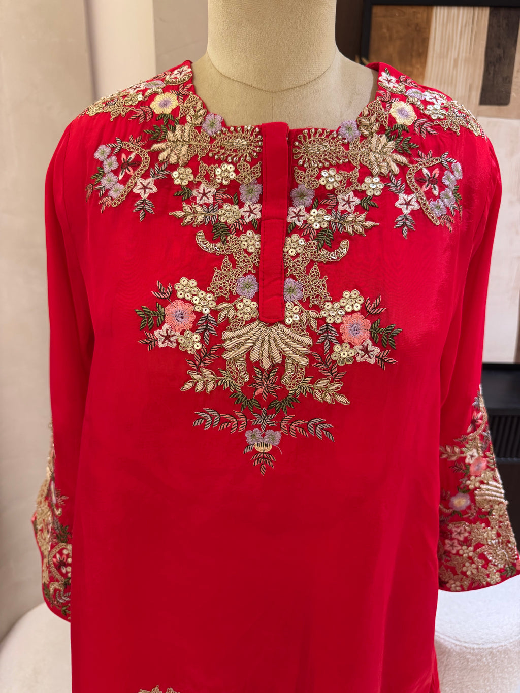 The Dhoti Edit Vol. 01 — Organza Fusion Set with Dori Work scarlet red front Close up 
